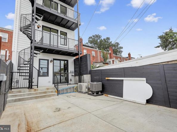 828 21st Street NE 1, Washington DC 20002