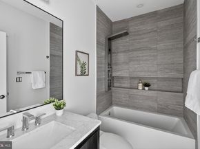 828 21st Street NE 1, Washington DC 20002