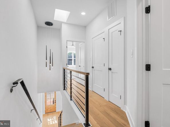 916 NE C Street NE, Washington DC 20002