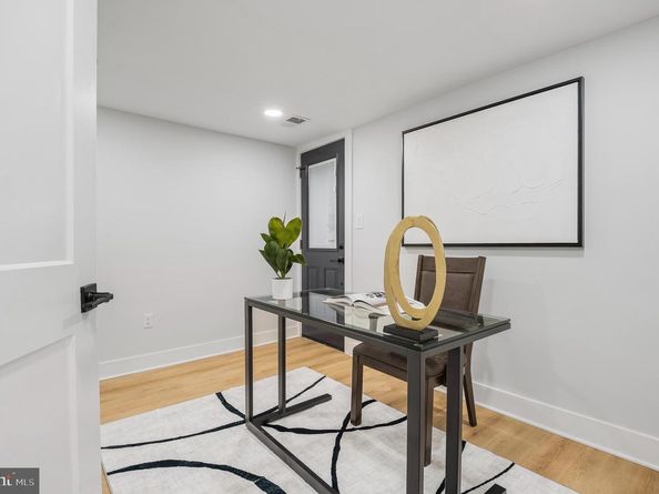 916 NE C Street NE, Washington DC 20002