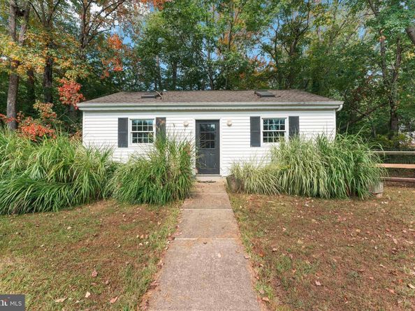 1390 Old Jacksonville, Ivyland PA 18974
