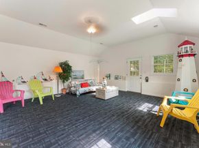 1390 Old Jacksonville, Ivyland PA 18974