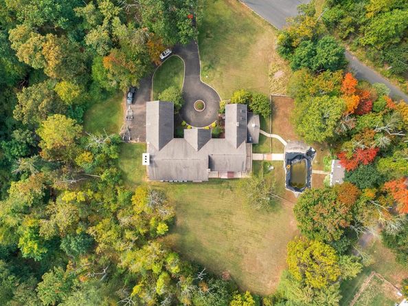 1390 Old Jacksonville, Ivyland PA 18974