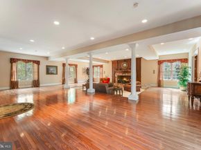 1390 Old Jacksonville, Ivyland PA 18974