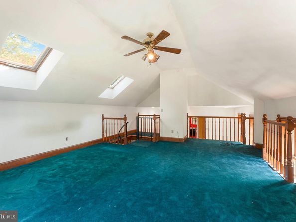1390 Old Jacksonville, Ivyland PA 18974