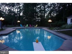 1390 Old Jacksonville, Ivyland PA 18974