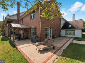 1390 Old Jacksonville, Ivyland PA 18974