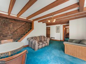1390 Old Jacksonville, Ivyland PA 18974
