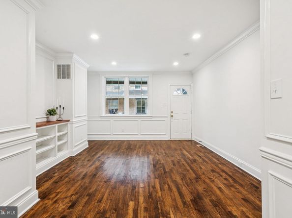 1935 S Hemberger Street, Philadelphia PA 19145