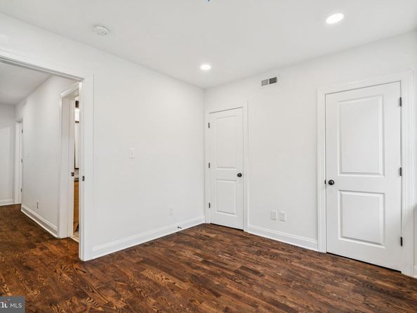 1935 S Hemberger Street, Philadelphia PA 19145