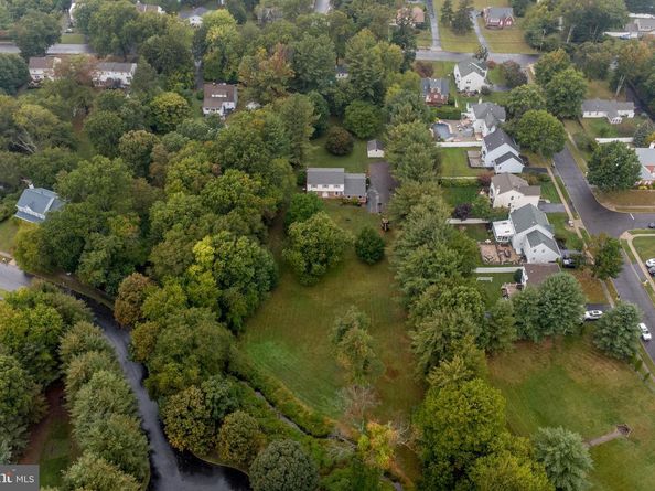 415 New Road, Southampton PA 18966