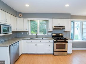 415 New Road, Southampton PA 18966