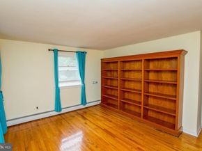 415 New Road, Southampton PA 18966