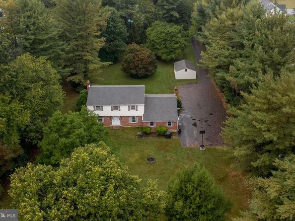415 New Road, Southampton PA 18966