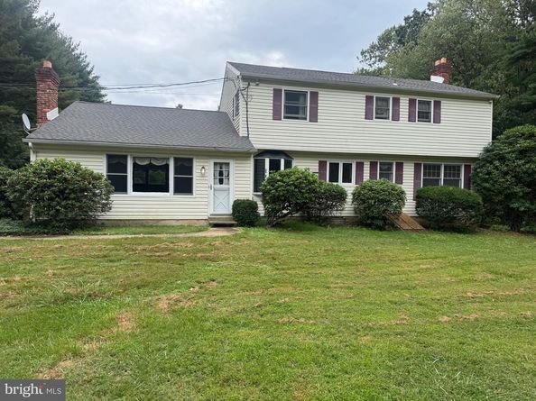 415 New Road, Southampton PA 18966
