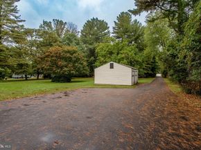 415 New Road, Southampton PA 18966