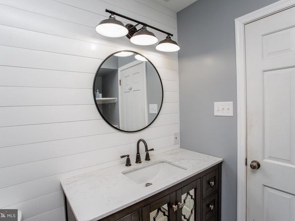 415 New Road, Southampton PA 18966