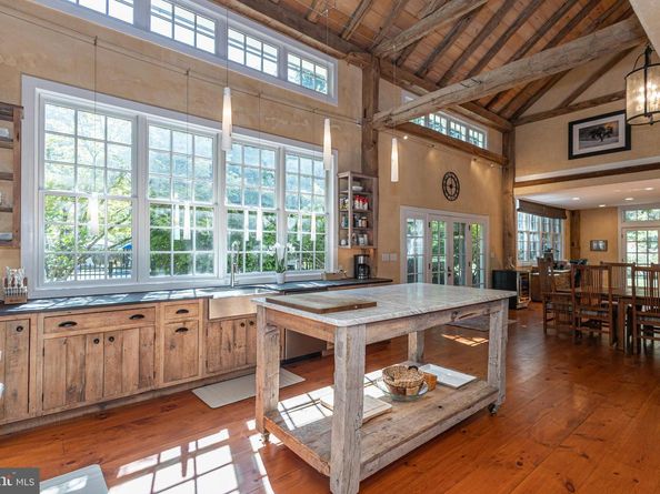 928 Taylorsville Road, Washington Crossing PA 18977