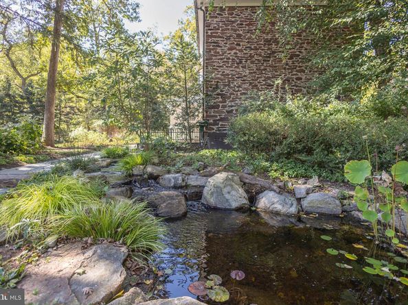 928 Taylorsville Road, Washington Crossing PA 18977