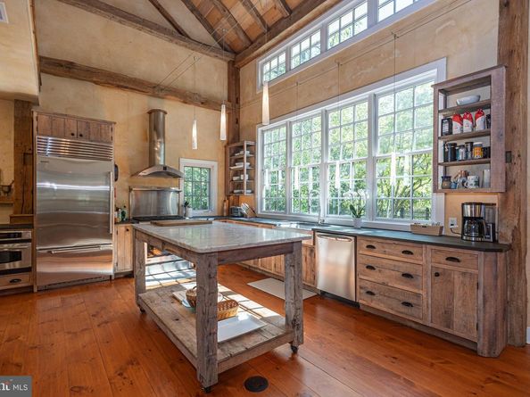 928 Taylorsville Road, Washington Crossing PA 18977
