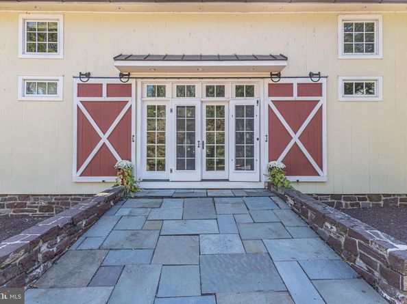 928 Taylorsville Road, Washington Crossing PA 18977