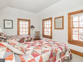 928 Taylorsville Road, Washington Crossing PA 18977