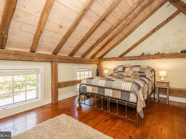 928 Taylorsville Road, Washington Crossing PA 18977