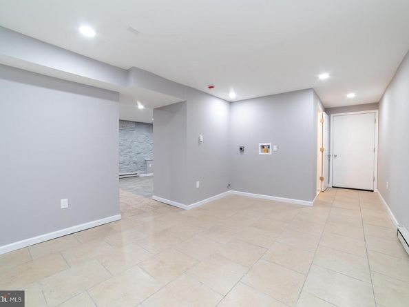 441 Sharon Avenue, Sharon Hill PA 19079