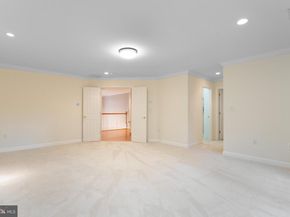 6424 South Street S, Falls Church VA 22042