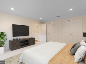 6424 South Street S, Falls Church VA 22042