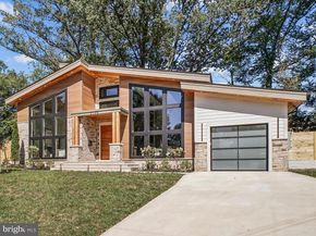 3126 Headrow Circle, Falls Church VA 22042