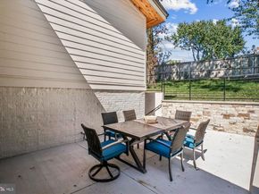 3126 Headrow Circle, Falls Church VA 22042