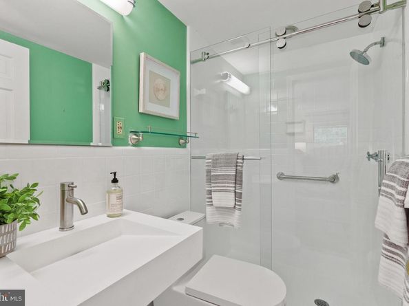 116 Cameron Mews, Alexandria VA 22314