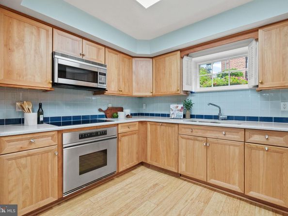 116 Cameron Mews, Alexandria VA 22314