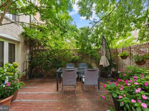 116 Cameron Mews, Alexandria VA 22314
