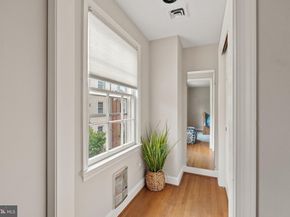116 Cameron Mews, Alexandria VA 22314