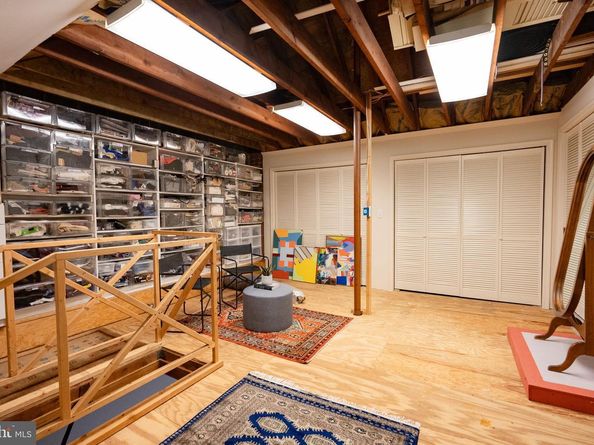 116 Cameron Mews, Alexandria VA 22314