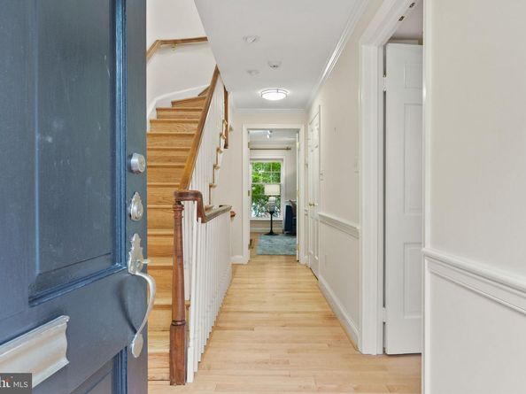 116 Cameron Mews, Alexandria VA 22314