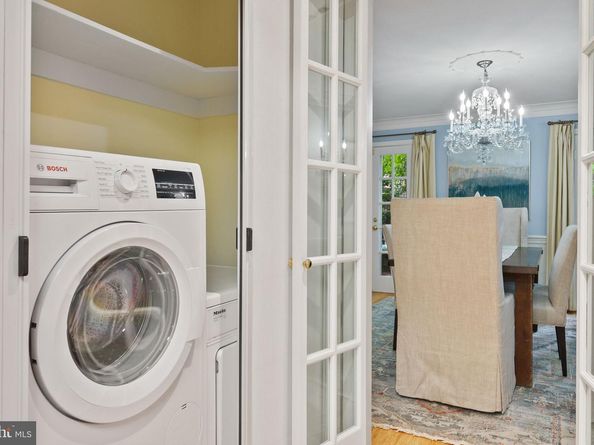 116 Cameron Mews, Alexandria VA 22314