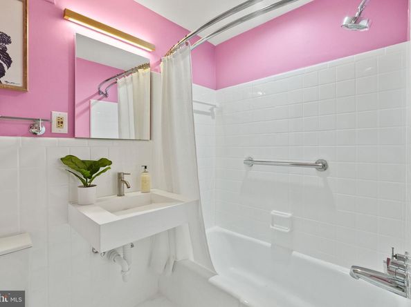 116 Cameron Mews, Alexandria VA 22314