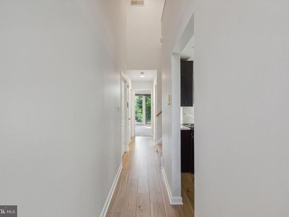 2519 I Street NW 1, Washington DC 20037