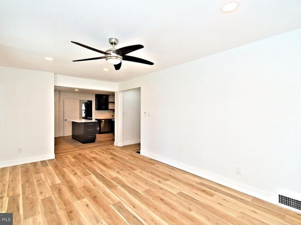 533 Evergreen Lane, Lafayette Hill PA 19444