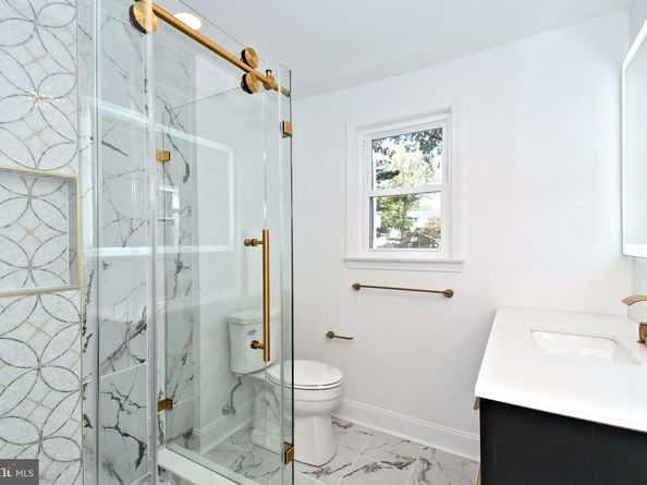 533 Evergreen Lane, Lafayette Hill PA 19444