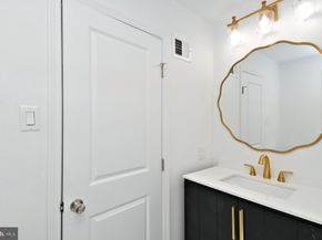 533 Evergreen Lane, Lafayette Hill PA 19444