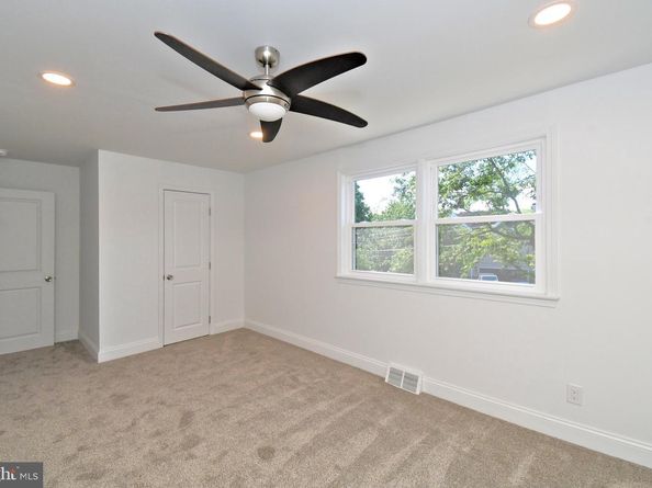 533 Evergreen Lane, Lafayette Hill PA 19444