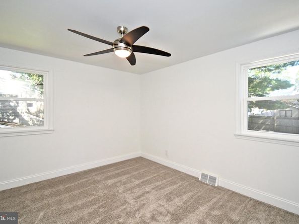 533 Evergreen Lane, Lafayette Hill PA 19444