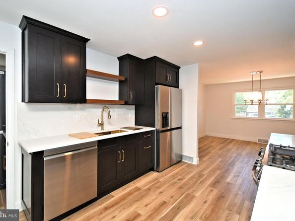 533 Evergreen Lane, Lafayette Hill PA 19444