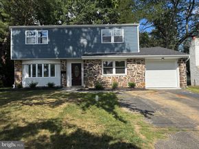 533 Evergreen Lane, Lafayette Hill PA 19444