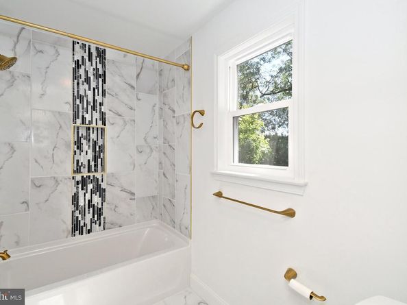 533 Evergreen Lane, Lafayette Hill PA 19444