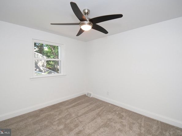 533 Evergreen Lane, Lafayette Hill PA 19444